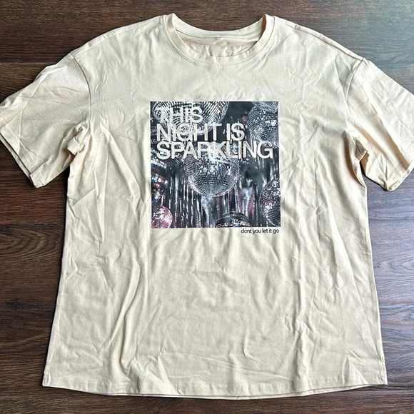This Night Is Sparkling T-shirt | Taylor Swift Lyrics | Swiftie T-shirts | - Picture 1 of 8